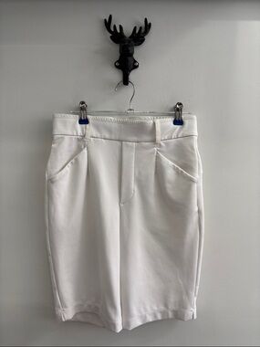 Nike White High-Waist Knee-Length Shorts